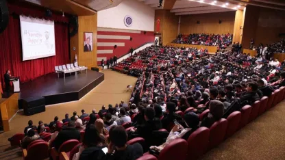 Nurettin Topçu vefatının 50. yılında Atatürk Üniversitesinde anılıyor