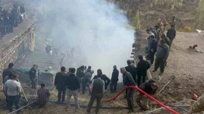 Van’da odunluk yangını korkuttu