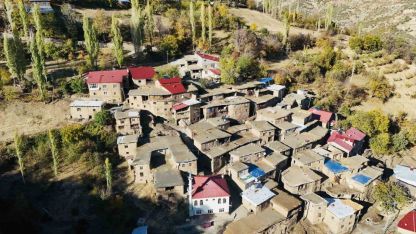 Tarihi taş evlerde sonbahar şöleni