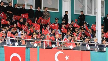 Bingöl’de Cumhuriyet Bayramı coşkuyla kutlandı