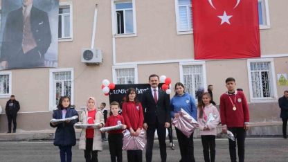 Erzurum Karayazı’da Cumhuriyet’in 102 yıllık heyecanı