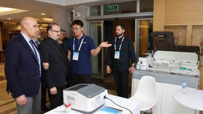 TBD Uluslararası Laboratuvar Tıbbı Zirvesi Erzurum 2025 Atatürk Üniversitesinde başladı