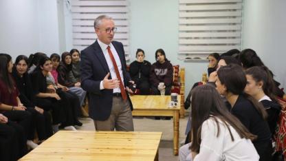Ağrı’da Öğrencilerle Sıcak Buluşma