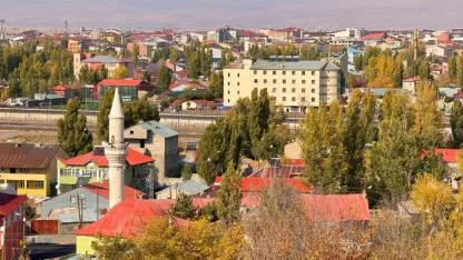 Ağrı’da “Şehir ve Doğa” Sonbaharda Buluştu