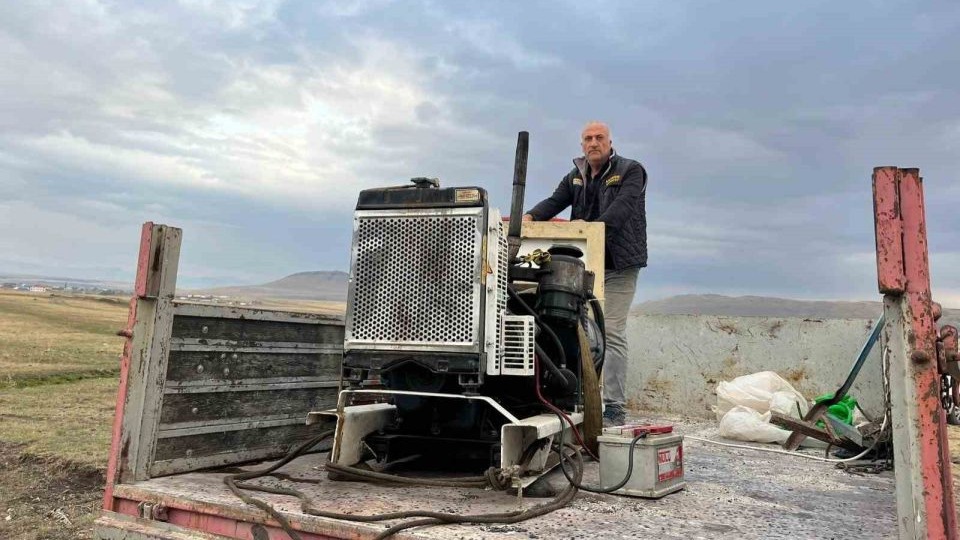Akyaka’da 53 metreden su çıktı