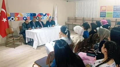 Eleşkirt’te Öğrencilerle Verimli İletişim Toplantısı Yapıldı