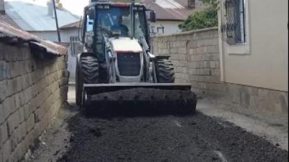 Erciş Belediyesi Yol Bakım Çalışmalarına Hız Kesmeden Devam Ediyor