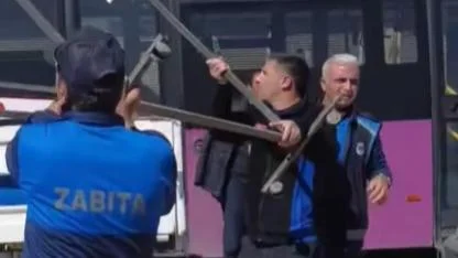 Erciş Belediyesi Zabıta Ekipleri; Kaldırım İşgali Geçit Yok