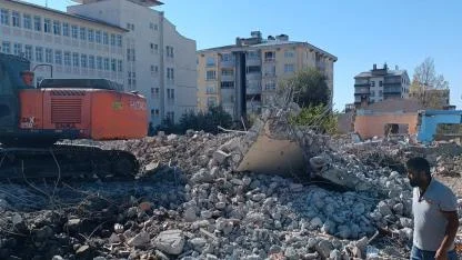 Erciş'te Kaçak Yıkım Yapanlara Ceza Yağdı