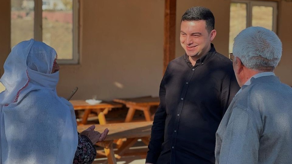 Erzincan&#039;ın İliç Kaymakamı Sirkeci, köylerde incelemelerde bulundu