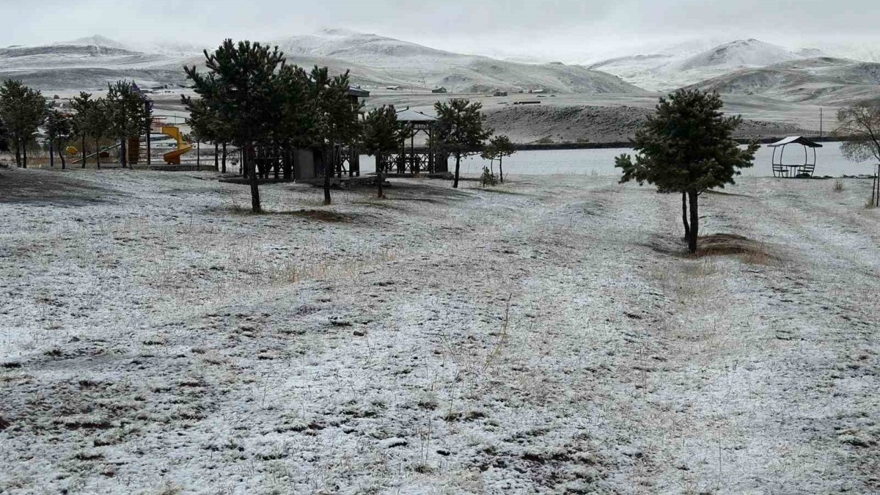 Erzurum Karayazı’da karla gelen güzellik