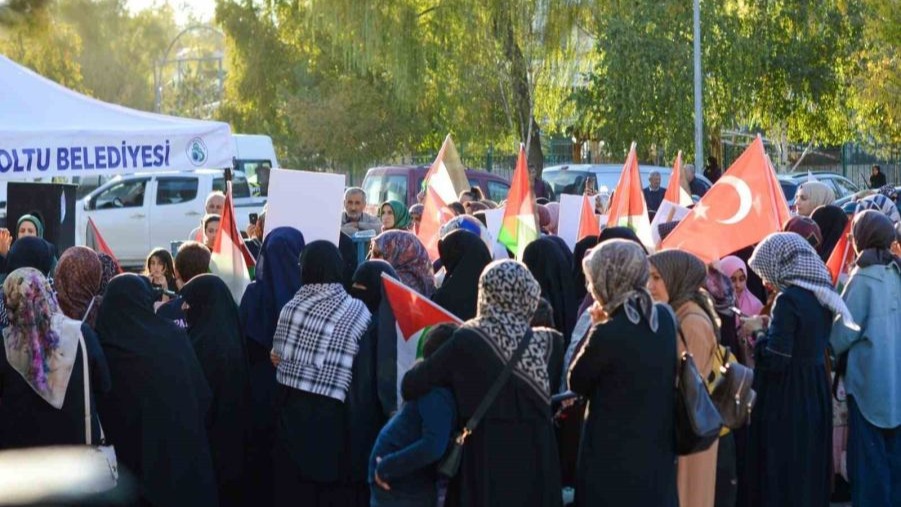 Erzurum Oltu’da ‘Sumud Nöbeti’nde vicdanlar ayaktaydı