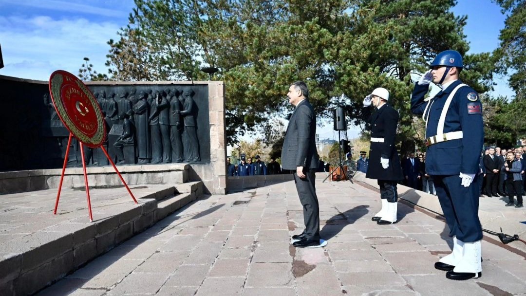 Erzurum’da Cumhuriyet’in 102. Yıl coşkusu