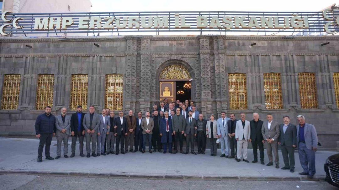 Erzurum&#039;da muhtarlar kahvaltıda buluştu