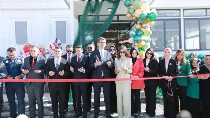 Kadın Girişimli Selvihan Kafe Açılışı