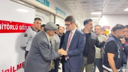 Kaymakam Karaloğlu Kaza Geçiren Öğrencileri Hastanede Ziyaret Etti