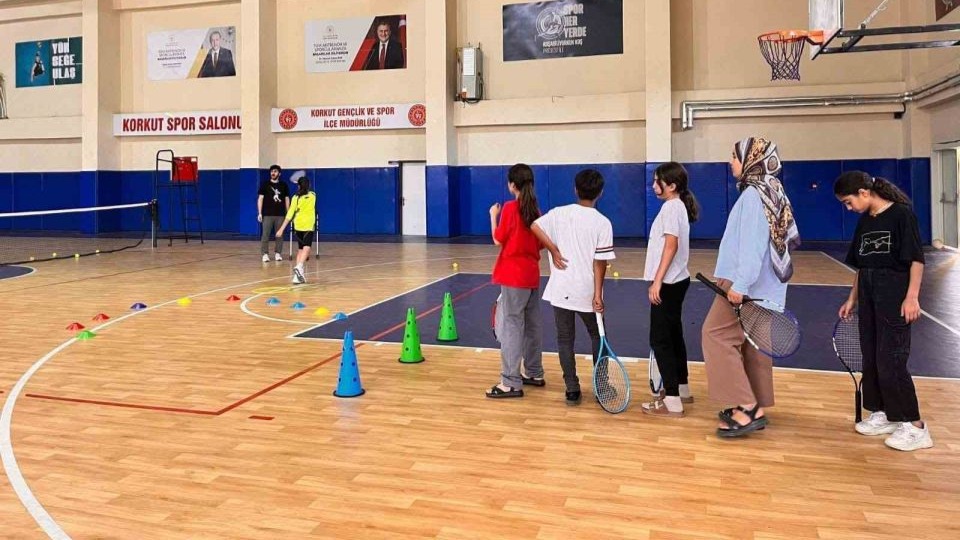 Korkut’ta tenis antrenmanları sürüyor
