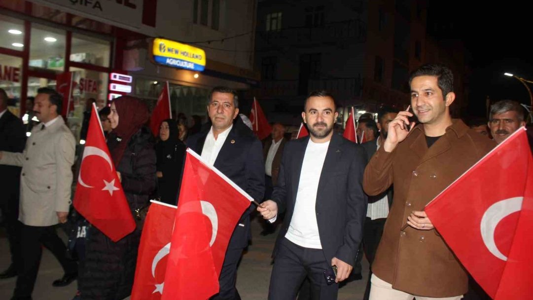 Malazgirt’te fener alayı yürüyüşü yapıldı