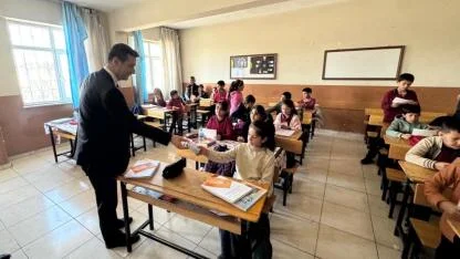 Öğrencilere gıdanın değeri ve hijyenin önemi anlatıldı