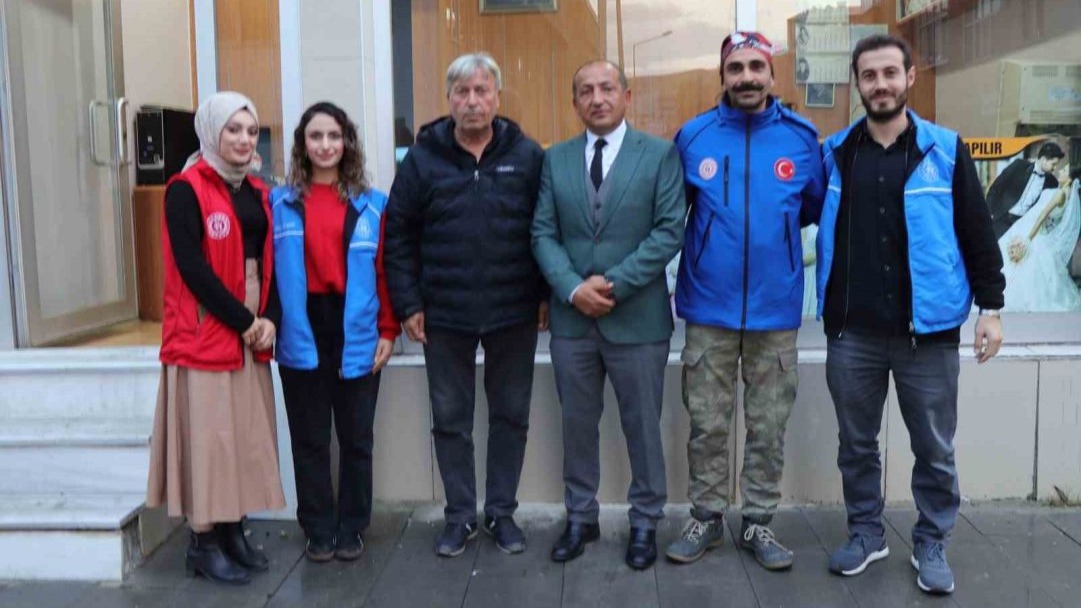 Oltu Gençlik Merkezi’nden Gazeteci Dursun Murat Aydın’a anlamlı ziyaret