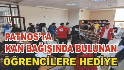 Türk Kızılay Patnos Kadın Kan Bağışı Yapan Öğrencilere Hediye Verdi