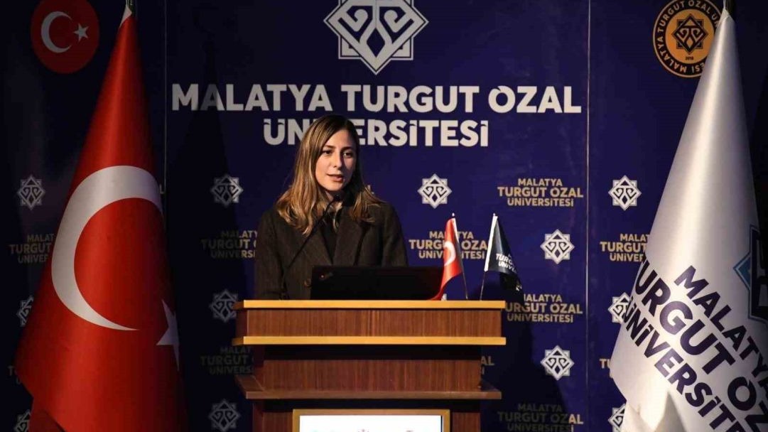 Türkiye’nin ilk uzay mühendisi MTÜ’de öğrencilerle buluştu