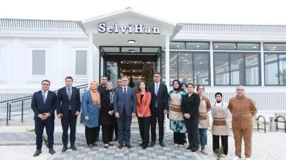 Van Valisi Balcı Erciş Selvihan Kadın Kooperatifini Ziyaret Etti