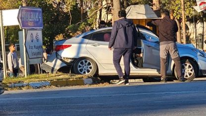 Erzincan’da  Trafik Kazası: 5 yaralı