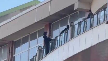 Erzurum MNG AVM’de intihar girişimi