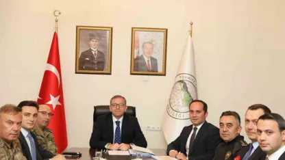 Kars’ta asayiş ve güvenlik toplantısı yapıldı.