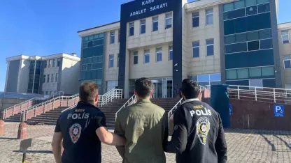 Kars’ta 19 yıl hapis cezası bulunan dolandırıcı yakalandı