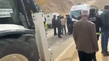 Malatya’da minibüs devrildi: 3 yaralı