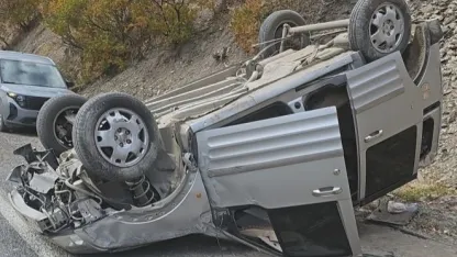 Hakkari karayolunda trafik kazası: 2 yaralı