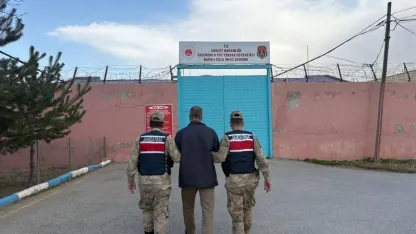 Jandarma Erzurum’da firari FETÖ üyesi yakalandı