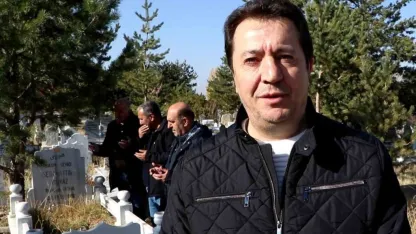 Basın şehidi Sebahattin Yılmaz mezarı başında anıldı