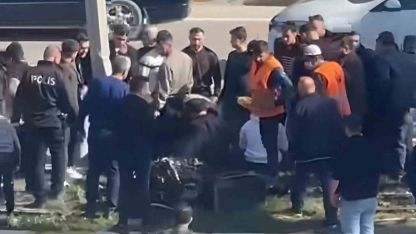 Van’da takla atan otomobilde 2 kişi yaralandı