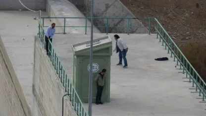 Malatya’da intihar girişimini polis engelledi