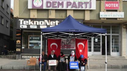 Annelerin evlat nöbeti sürüyor