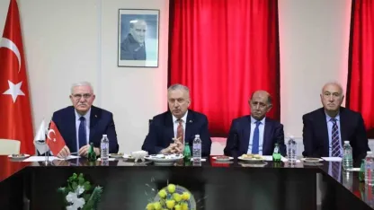 Kemaliye’de üniversite kalite süreçleri masaya yatırıldı