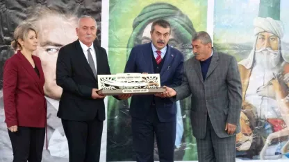 Bakan Tekin: "OHAL’in kaldırılması ve inanç özgürlüğü alanında atılan adımlar Türkiye’nin demokratikleşmesine önemli katkılar sağladı"