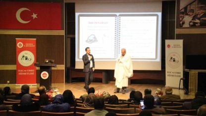 Erzurum’da umrecilere kutsal topraklara yolculuk öncesi umre provası