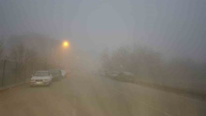 Erzincan'da yoğun sis hayatı olumsuz etkiledi