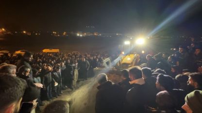 Van'da baraja uçan araçta hayatını kaybeden 22 yaşındaki Cihat gözyaşları arasında toprağa verildi