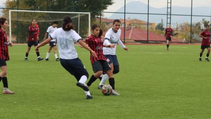 Ağrı kadınları zorluklara rağmen sahadan 5-0’la ayrıldı
