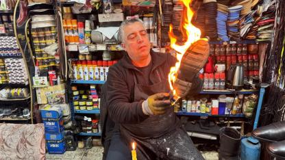 Ağrı’da 35 Yıllık Ayakkabı Ustası Kış Öncesi İş Başında (Videolu Haber)