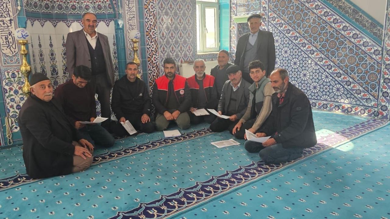 Ağrı’da Cuma Buluşmalarıyla Üreticiye Destek Devam Ediyor