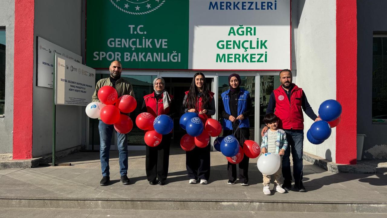 Ağrı’da Dünya İyilik Günü’nde Minik Kalplere Dokunuş