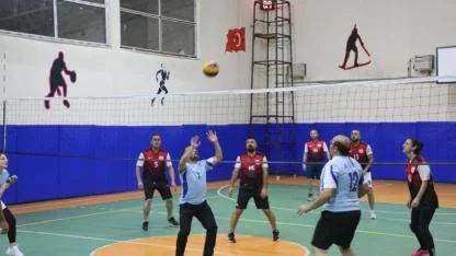 Ağrı’da Öğretmenler Günü Kupası Heyecanı Başladığı