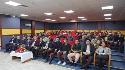 Ağrı’da “Protokol ve İletişim Becerileri” semineri düzenlendi