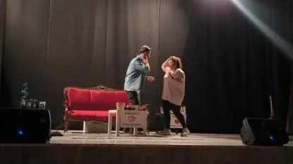 Ağrı’da “Ruh Öküzüm” Tiyatrosu Sahnelendi